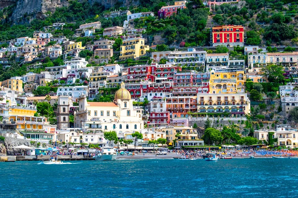 experience smooth travels: how to transfer from naples to positano